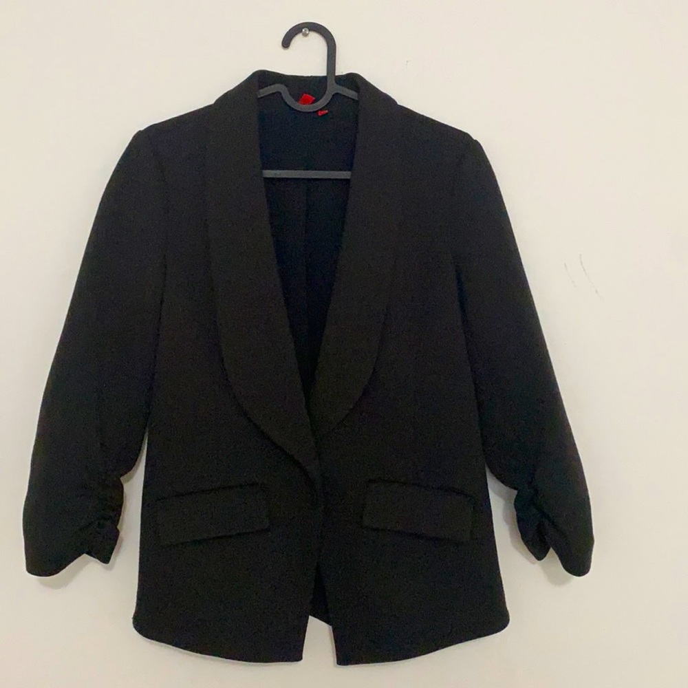 Saks 5th Avenue black blazer